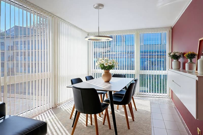 Bright attic apartment with breathtaking view of the lake (3)