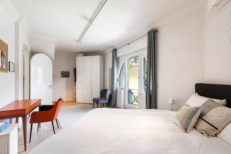 Unique Property of 8.5 rooms with panoramic view and pool (9)