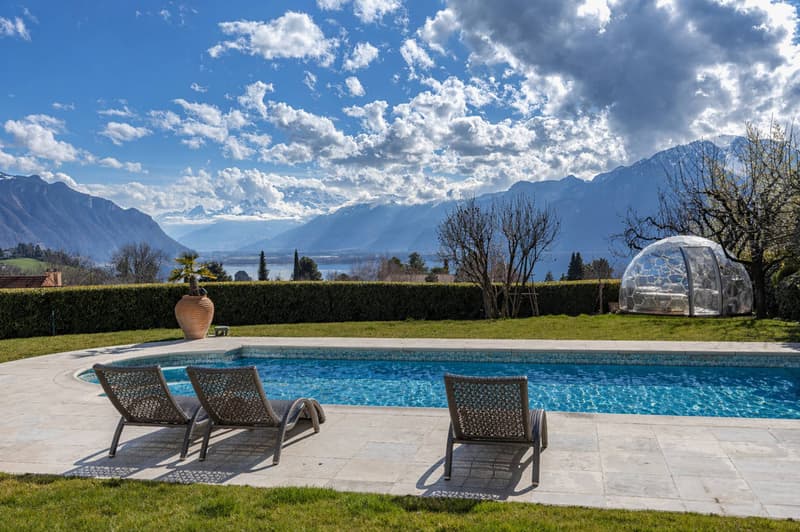 Unique Property of 8.5 rooms with panoramic view and pool (6)