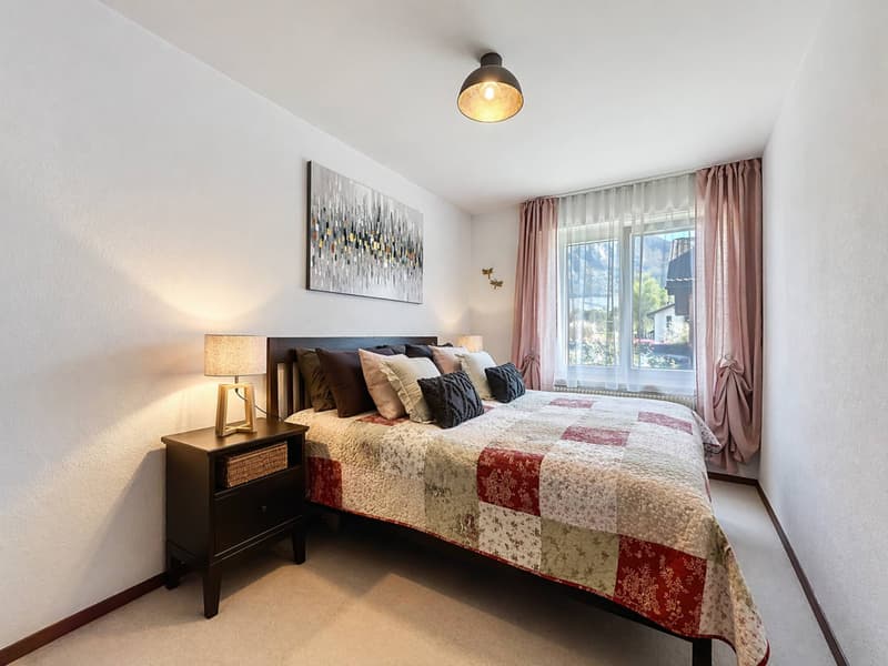 Beautiful and large villa with breathtaking views of the Dents du Midi (8)