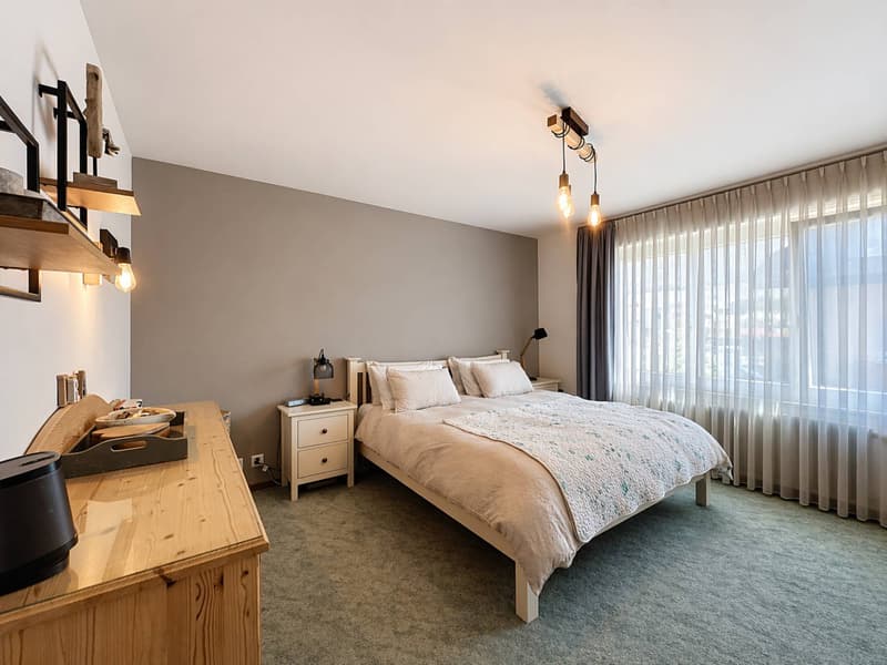 Beautiful and large villa with breathtaking views of the Dents du Midi (7)