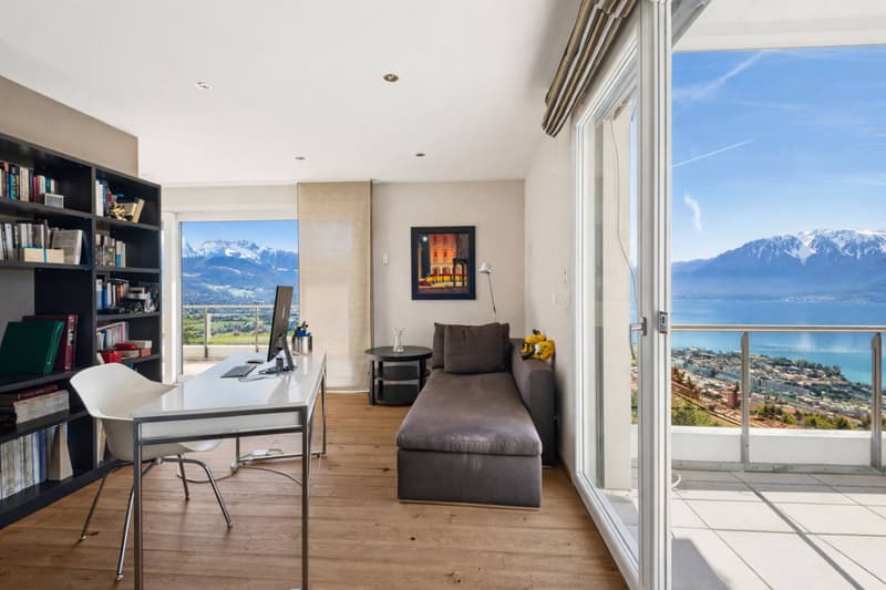 Duplex with villa features and breathtaking view of the lake (7)