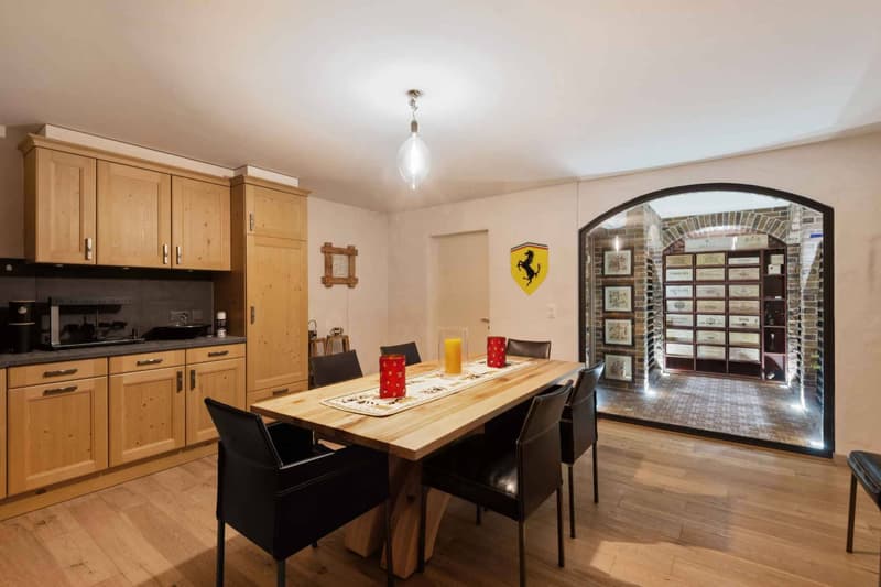 Duplex with villa features and breathtaking view of the lake (13)
