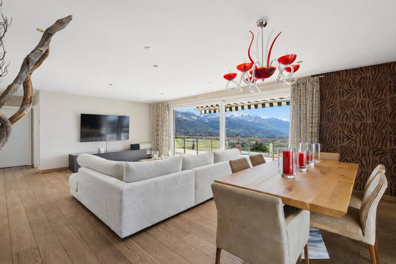 Duplex with villa features and breathtaking view of the lake (5)