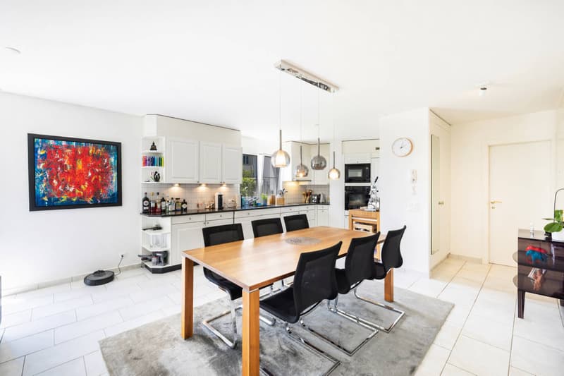 Spacieux appartement de 5.5 pièces avec terrasse et grand jardin (6)