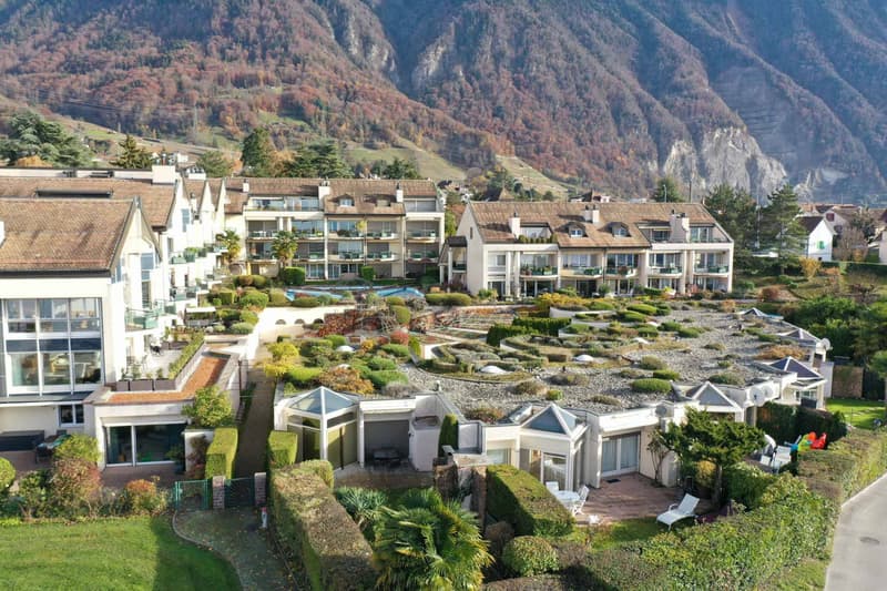 Großes Duplex mit 3.5 Zimmern und atemberaubendem Blick auf den See und die Berge (13)