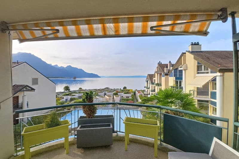 Großes Duplex mit 3.5 Zimmern und atemberaubendem Blick auf den See und die Berge (5)