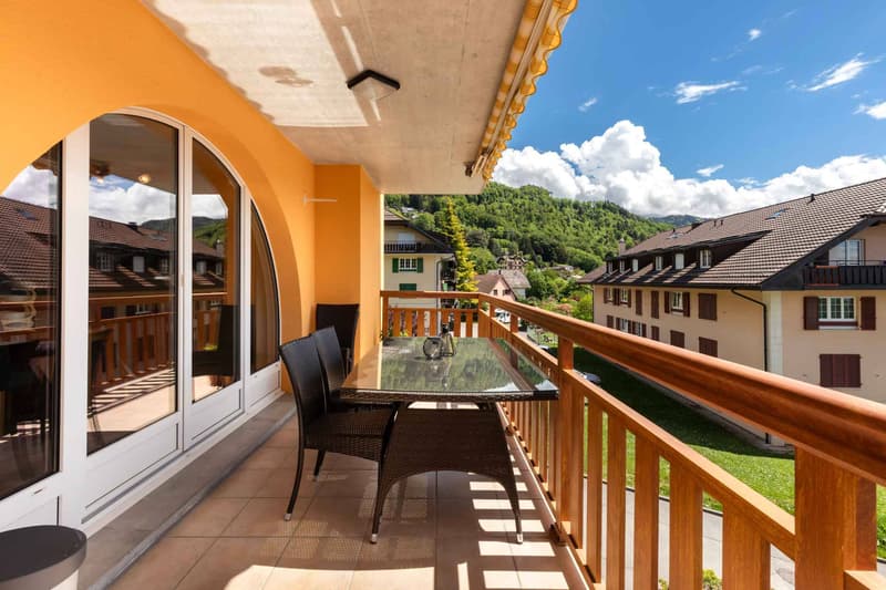 Spacieux appartement de 120 m² pondérés dans un environnement calme (2)