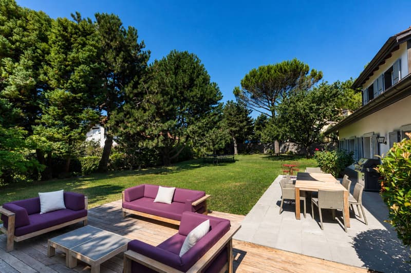 Superbe propriété de 7,5 pièces au cur d'un quartier très recherché à Saint-Légier (5)