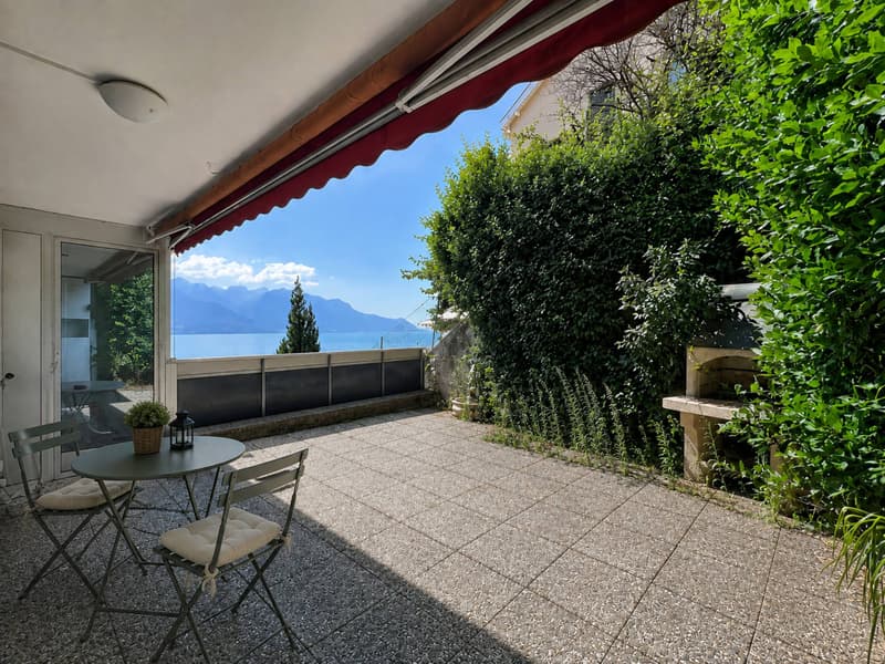 Charmant 2.5 pièces avec grande terrasse et vue sur le lac (3)