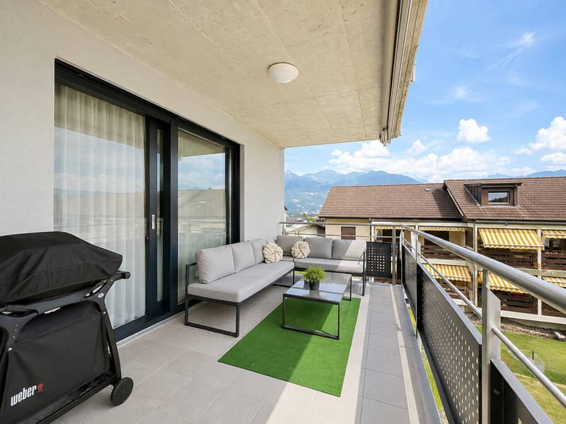 Spacieux appartement de 4,5 pièces avec vue sur les montagnes (5)