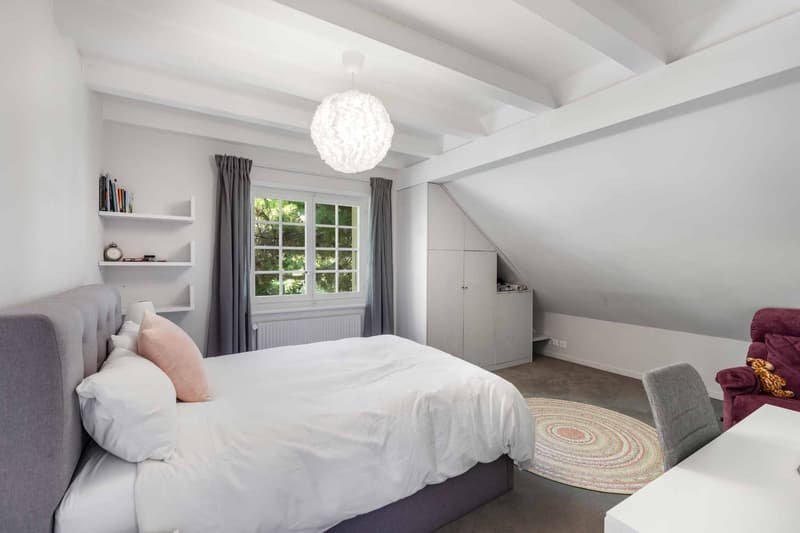 Superbe propriété de 7,5 pièces au cur d'un quartier très recherché (11)