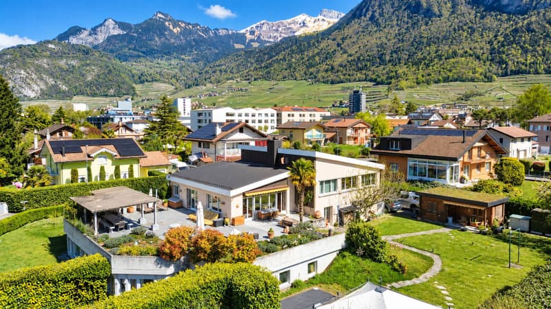 Belle et grande villa avec vue imprenable sur les Dents du Midi (1)