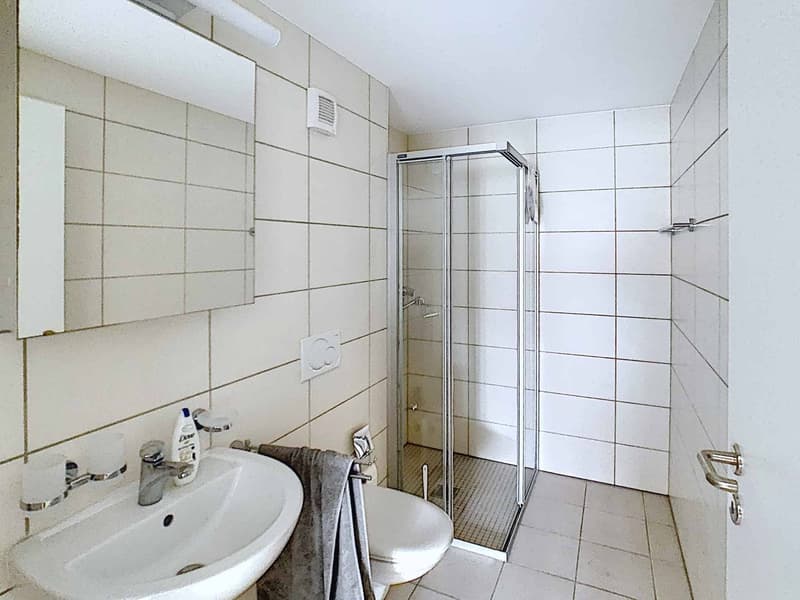 45 m² space ideal for craftsman or storage (6)