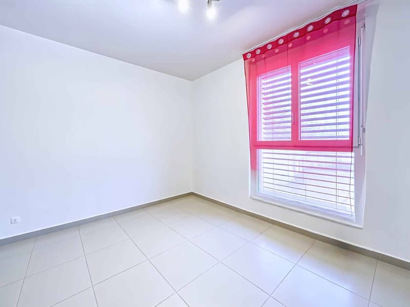 Wohnung mit 4.5 Zimmern in einer neuen PPE Komfort und Lebensqualität in Cousset (6)