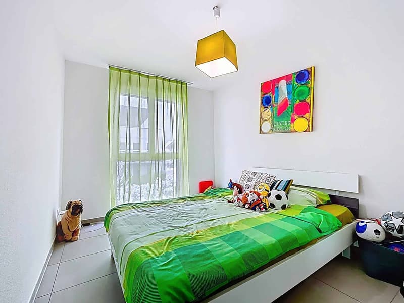Wohnung mit 4.5 Zimmern in neuem PPE, hell und ideal für Familienleben! (5)