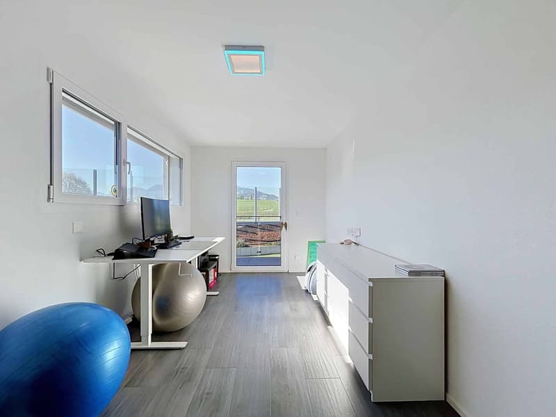 Villa d'exception bénéficiant d'une situation privilégiée aux portes de Bulle (11)
