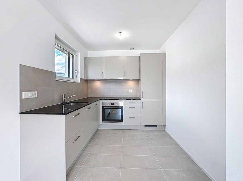Lot E-202 - 2.5-room apartment on the 2nd floor (2)