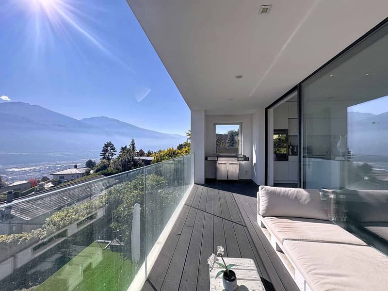 Superbe villa moderne avec piscine & espace bien-être (1)