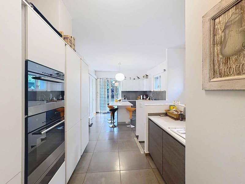 Exceptional property with panoramic views of the castles | Ultra-sought-after neighborhood (5)