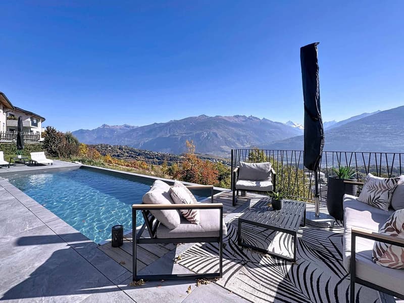 Villa con piscina - vista panoramica (13)