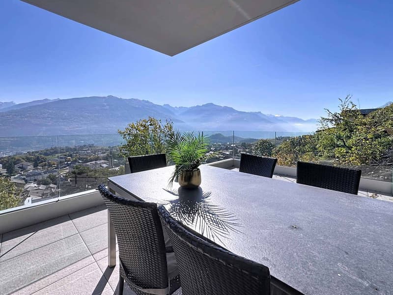 Villa con piscina - vista panoramica (7)