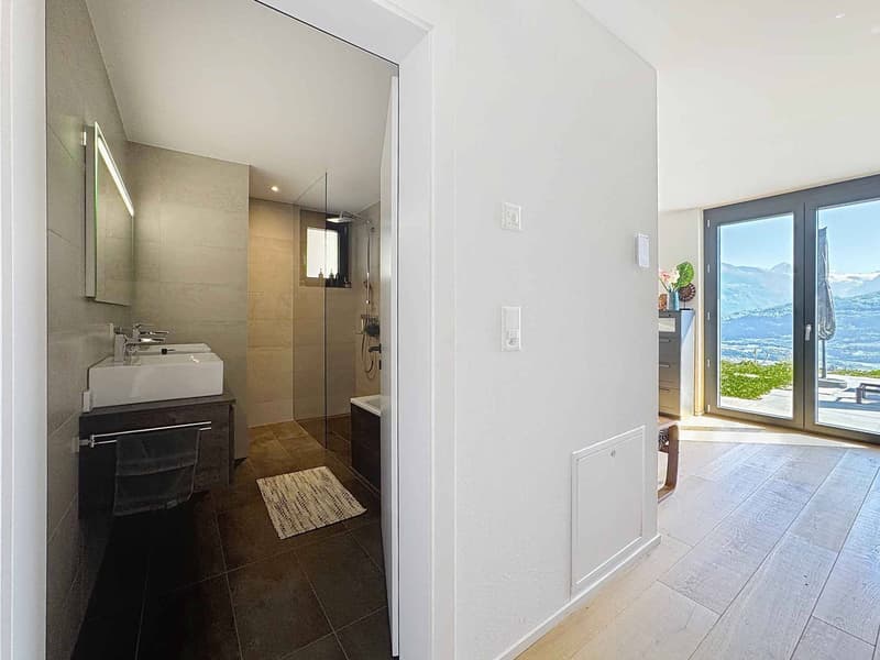 Villa con piscina - vista panoramica (9)