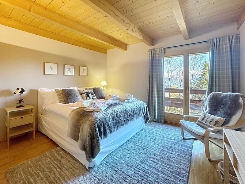 A spacious and cozy chalet in the heart of Anzère (6)