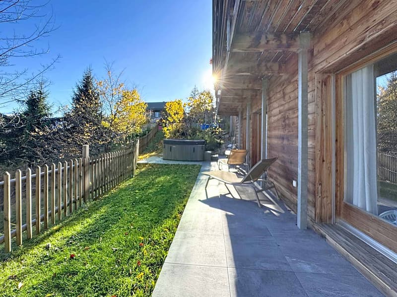A spacious and cozy chalet in the heart of Anzère (2)