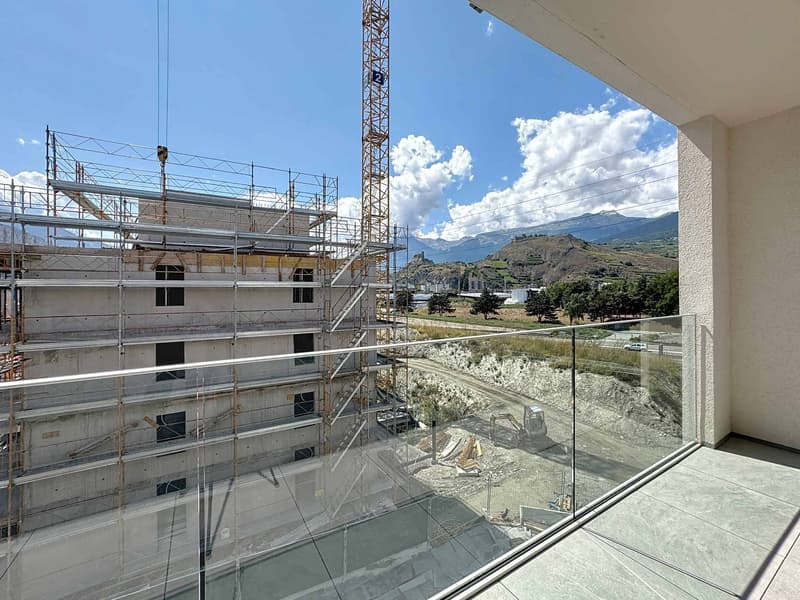 Lot E-302 - 2.5-room apartment on the 3rd floor (4)