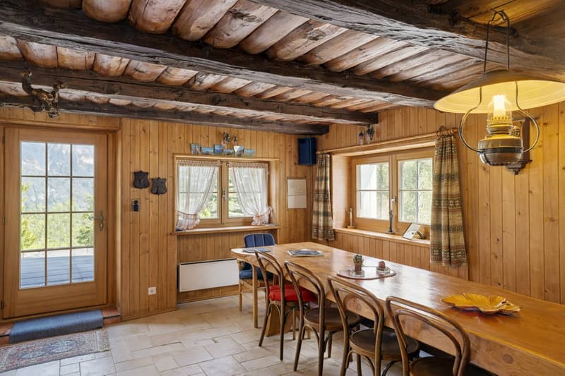 Chalet de caractère aux Mayens-de-Chamoson (1)