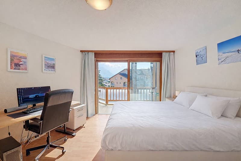 Attique en duplex Le privilège d'un accès direct aux Bains de Saillon (5)