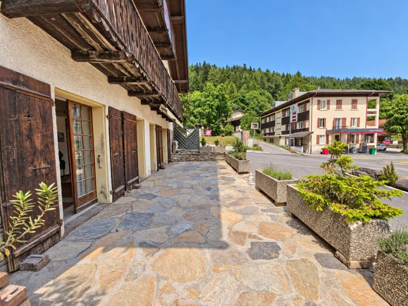 Maison villageoise de caractère au cur d'Ovronnaz (8)