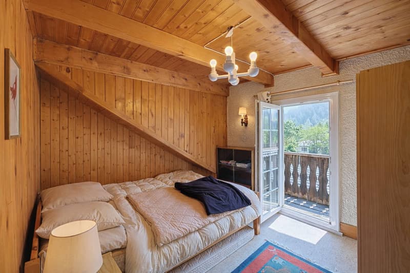 Maison villageoise à rénover au coeur dOvronnaz (5)