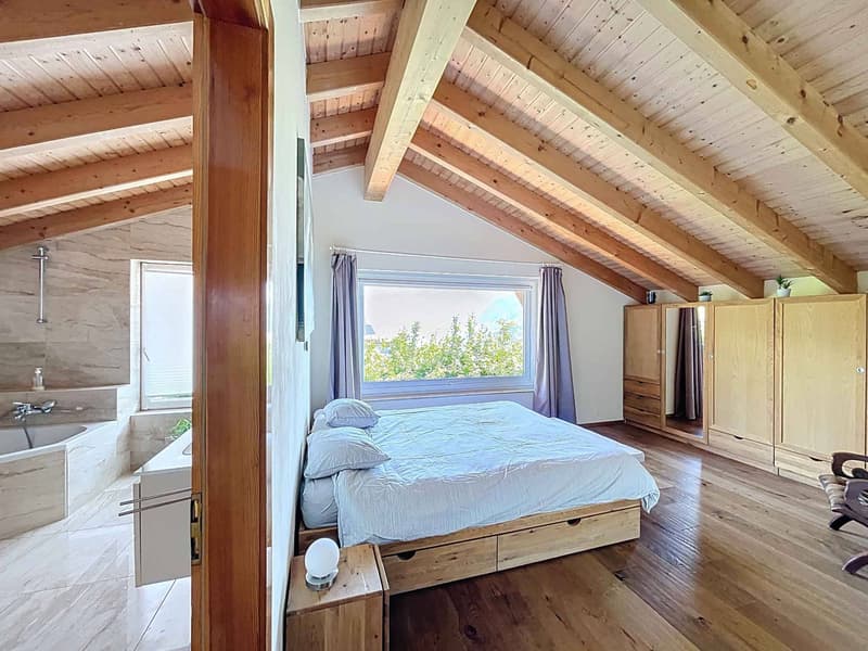 Splendida villa indipendente con vista panoramica e dépendance (9)