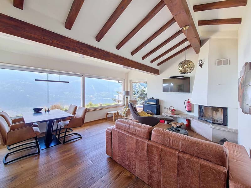 Splendida villa indipendente con vista panoramica e dépendance (11)