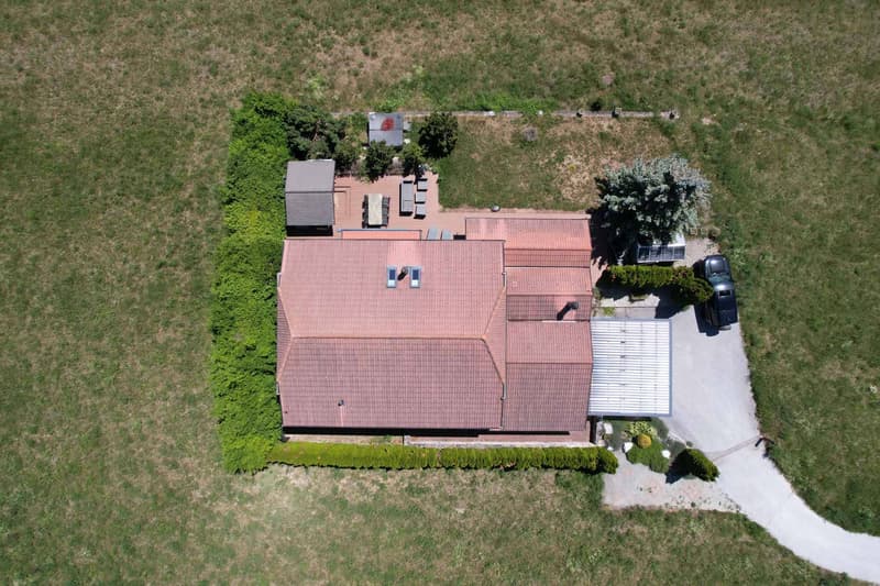 Splendida villa indipendente con vista panoramica e dépendance (13)