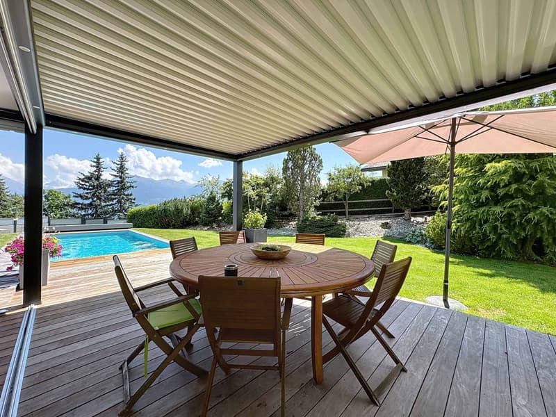 MAGNIFICENT PROPERTY WITH DEPENDENCE (MAZOT) AND OUTDOOR POOL (2)