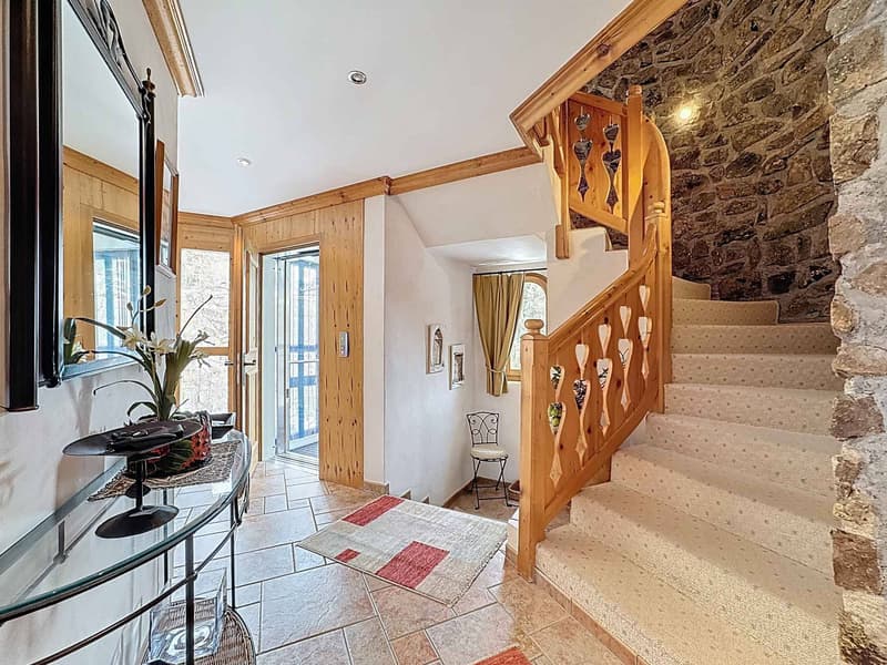 MAGNIFICENT DUPLEX/ATTIC OF 6.5 ROOMS IN THE CENTER WITH VERY BEAUTIFUL VIEW (8)