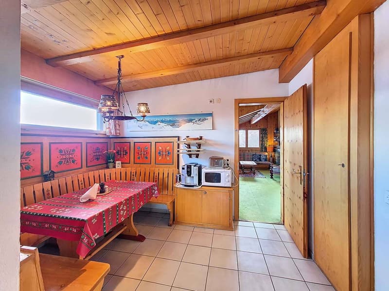 Exceptional situation - 4.5 rooms with breathtaking views of the golf course and independent studio (5)