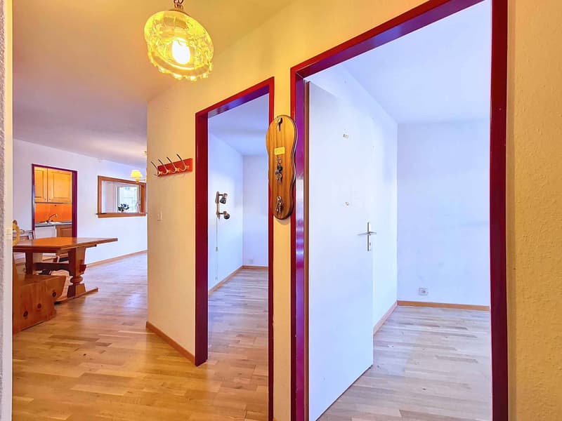 Opportunity - 2-Bedroom Apartment near the Funicular (5)
