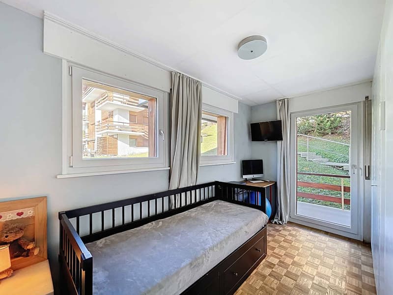VERY BEAUTIFUL 3.5-ROOM APARTMENT WITH EXCEPTIONAL PANORAMIC VIEW (8)