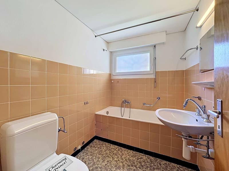 Charming ground-floor studio close to the city center (7)