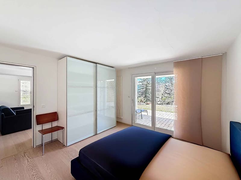 VIOLETTES - CHARMING 2.5 ROOMS TWO STEPS FROM THE DEPARTURE OF THE CABLE CARS (4)