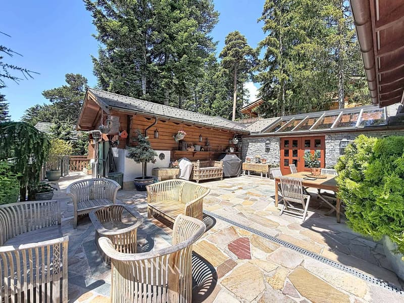 Prächtiges Chalet mit Pool und Spa, abgelegen (4)