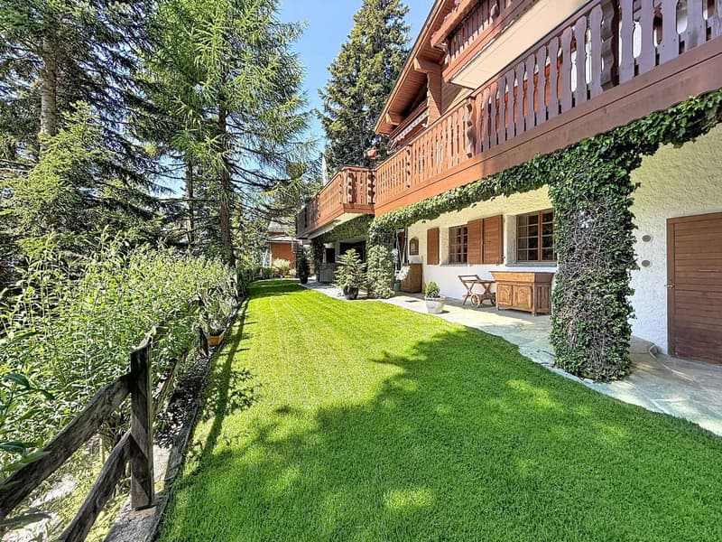 Prächtiges Chalet mit Pool und Spa, abgelegen (6)