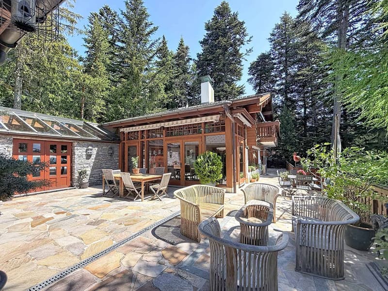 Prächtiges Chalet mit Pool und Spa, abgelegen (5)