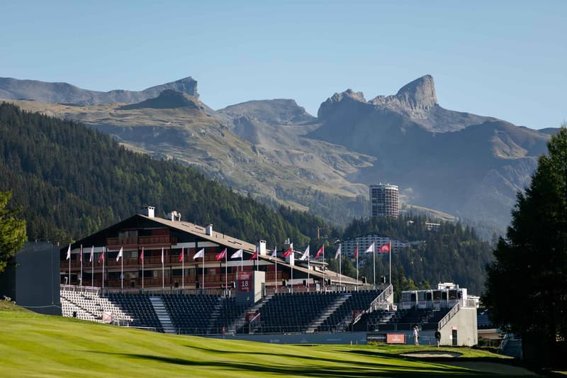 Situation exceptionnelle - 4.5 pièces AVEC VUE IMPRENABLE SUR LE GOLF ET STUDIO INDÉPENDANT (12)