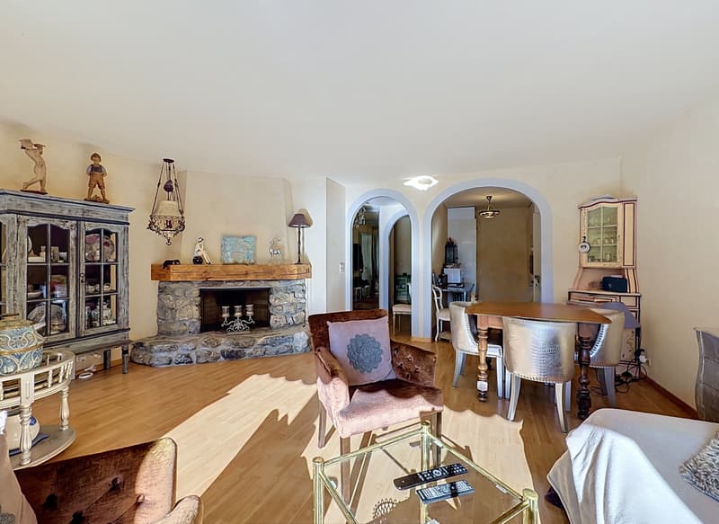 Très bel appartement de 4.5 pièces en plein centre avec magnifique rooftop (4)