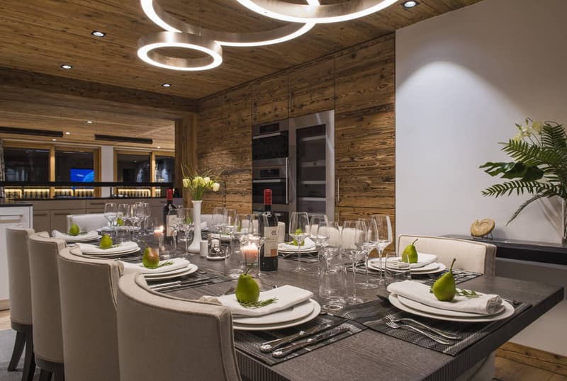 Exceptional Chalet in the Heart of the Resort (12)